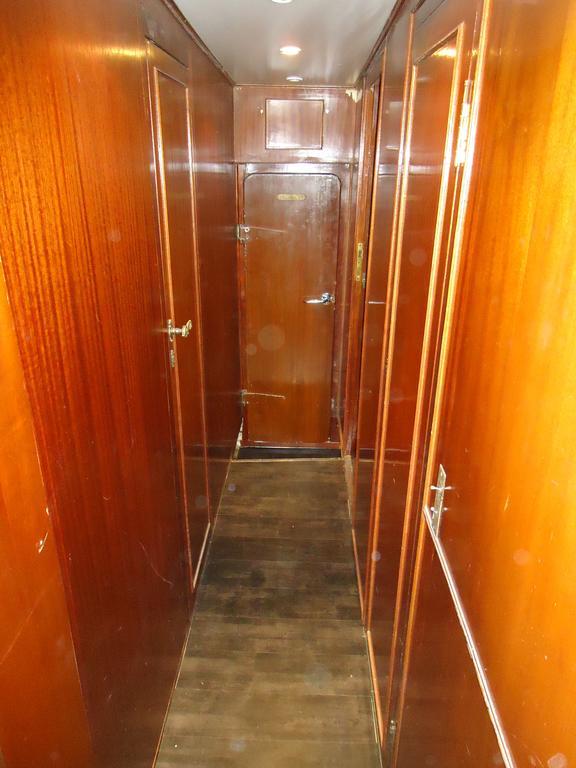 Отель Yacht Bateau Moteur Benetti 19M Сет Экстерьер фото